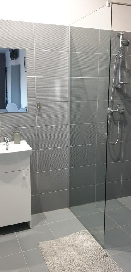 Wadowice Apartamenty Nad Skawa Екстериор снимка