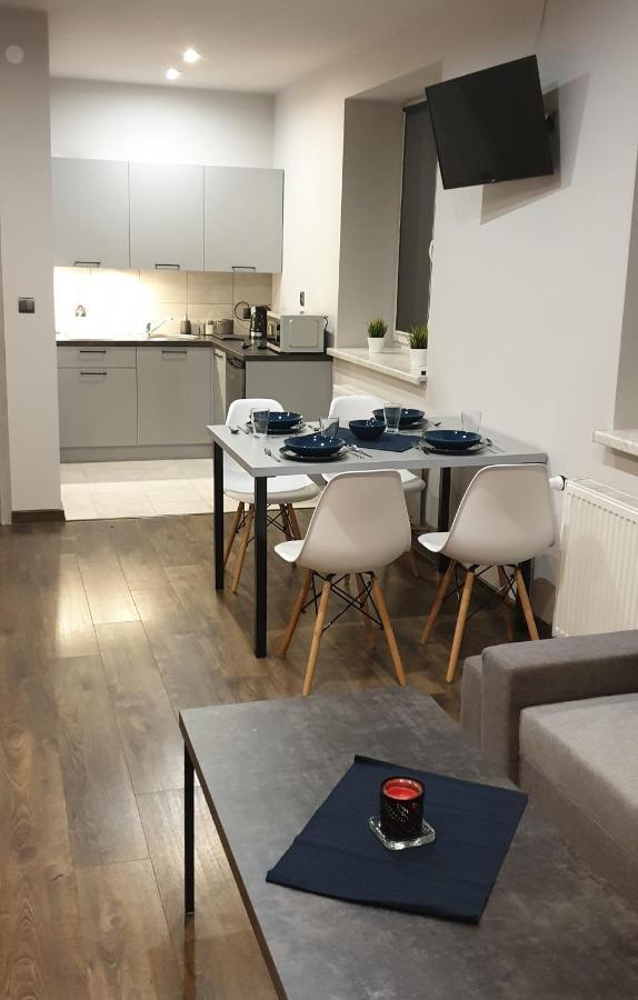 Wadowice Apartamenty Nad Skawa Екстериор снимка