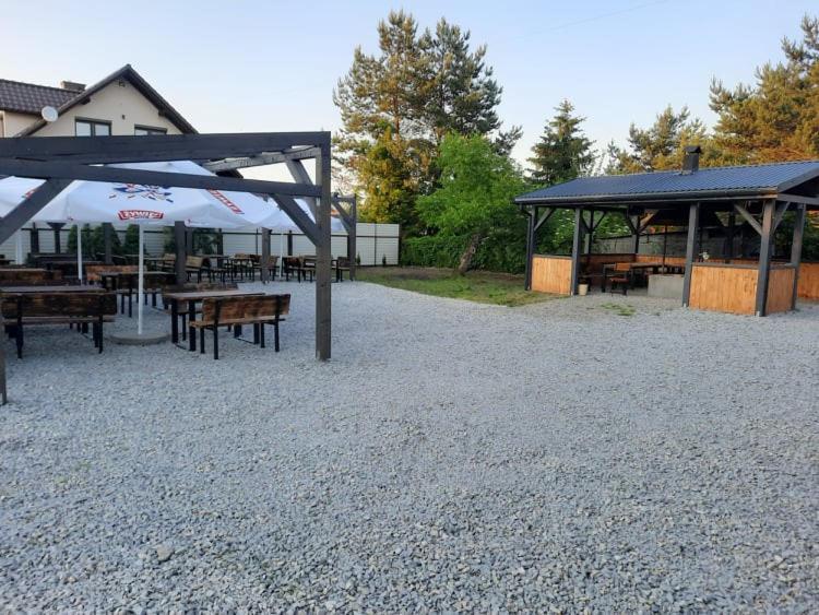 Wadowice Apartamenty Nad Skawa Екстериор снимка